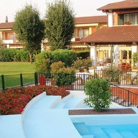 La Santa Giulia * LAKE GARDA
